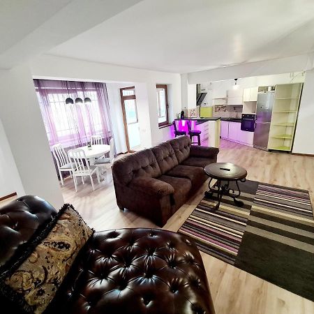 R.O.S.E. Apartment Constanta Ngoại thất bức ảnh
