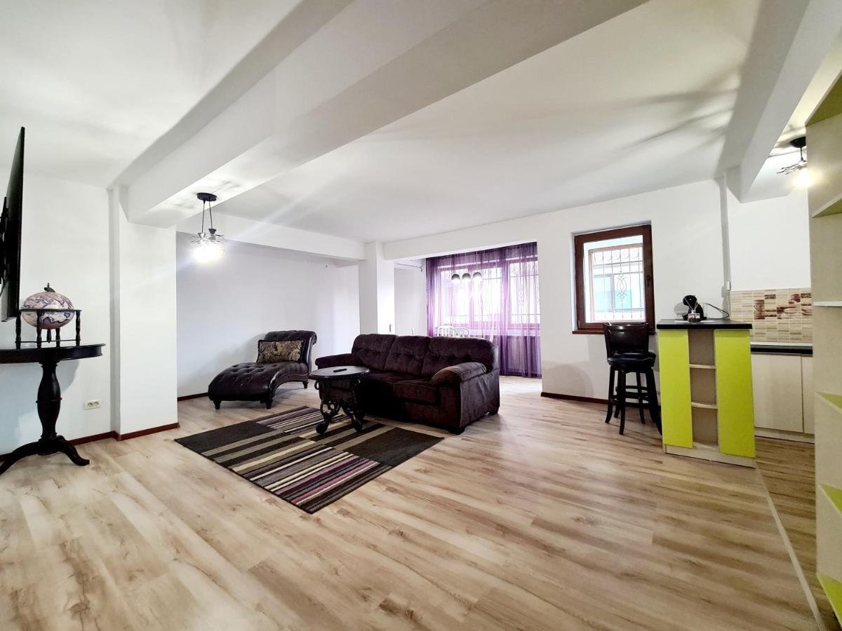 R.O.S.E. Apartment Constanta Ngoại thất bức ảnh
