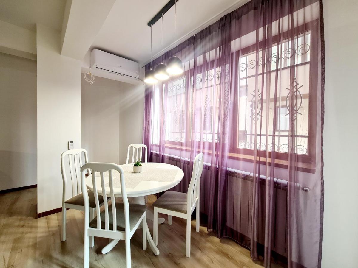 R.O.S.E. Apartment Constanta Ngoại thất bức ảnh
