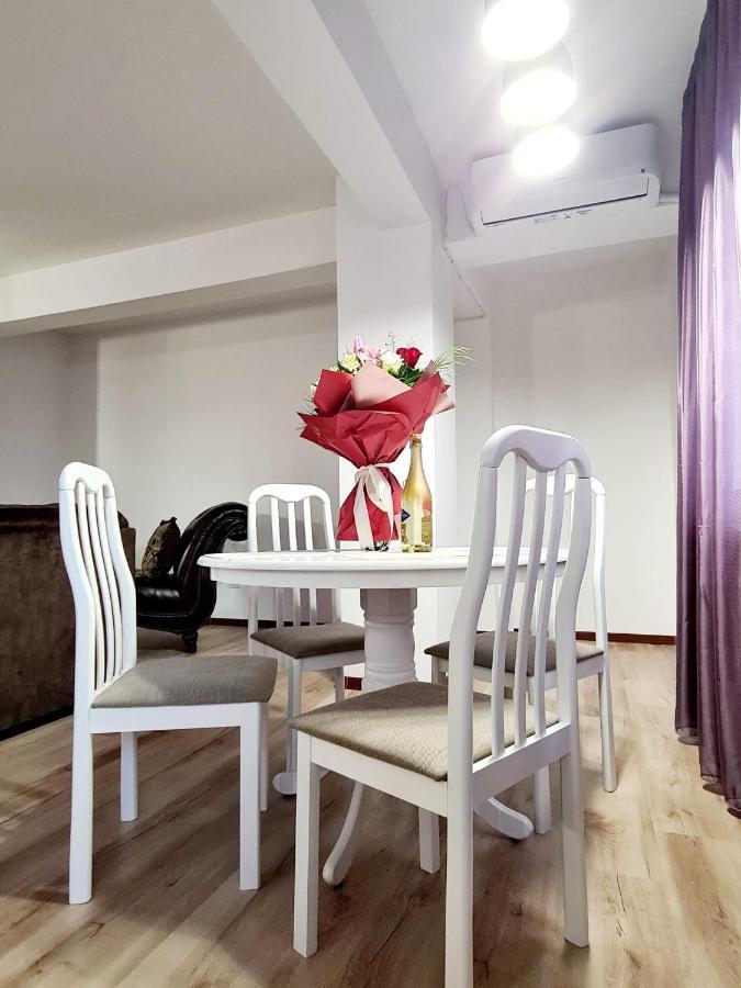 R.O.S.E. Apartment Constanta Ngoại thất bức ảnh
