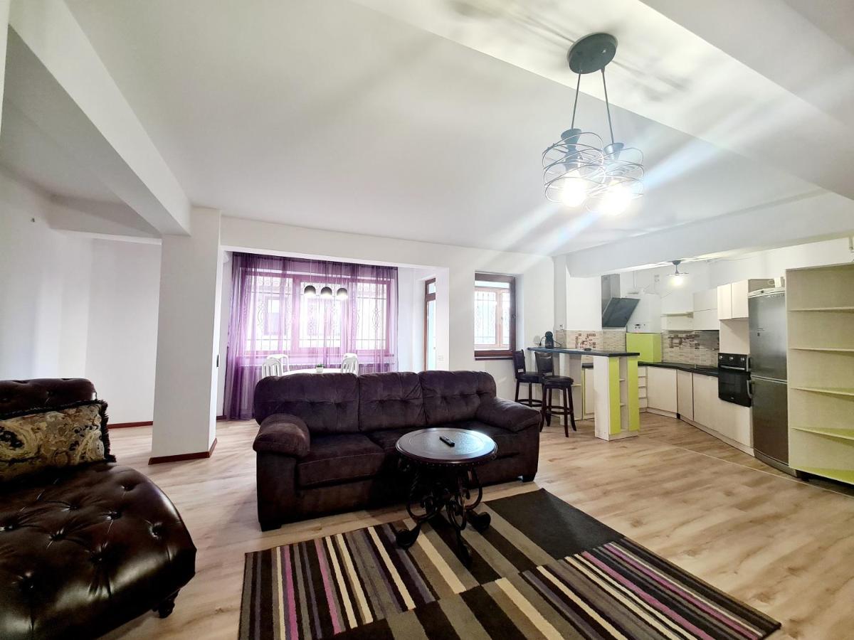 R.O.S.E. Apartment Constanta Ngoại thất bức ảnh