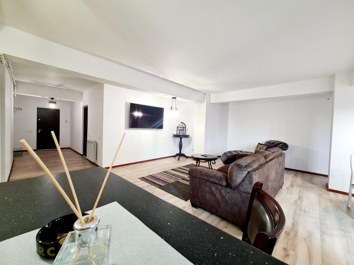 R.O.S.E. Apartment Constanta Ngoại thất bức ảnh