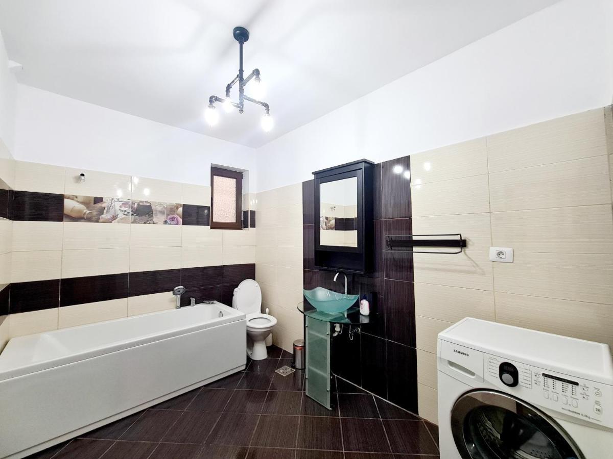 R.O.S.E. Apartment Constanta Ngoại thất bức ảnh